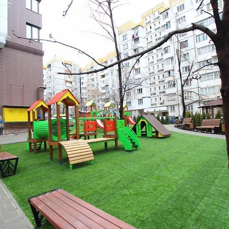 Sky House Central Apartment Chisinau Exterior foto