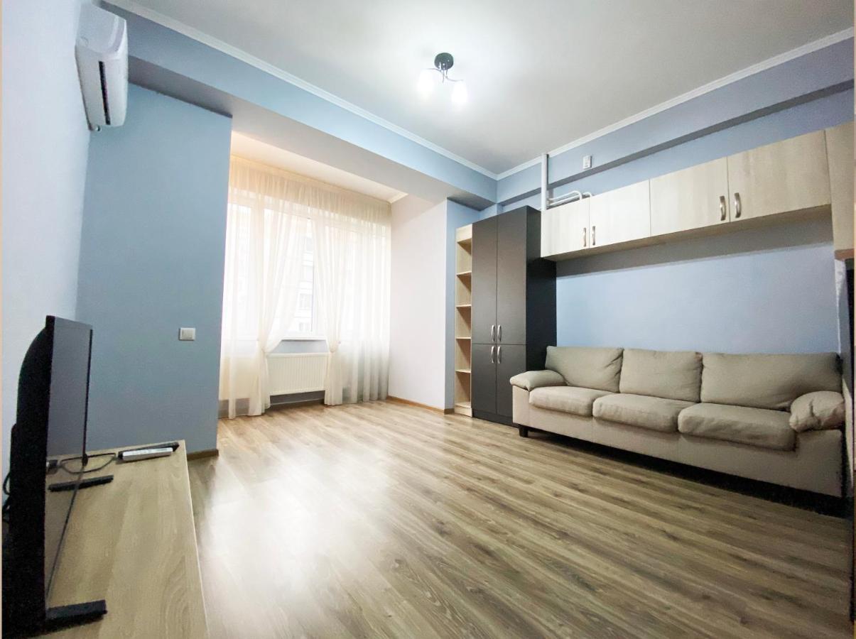 Sky House Central Apartment Chisinau Exterior foto